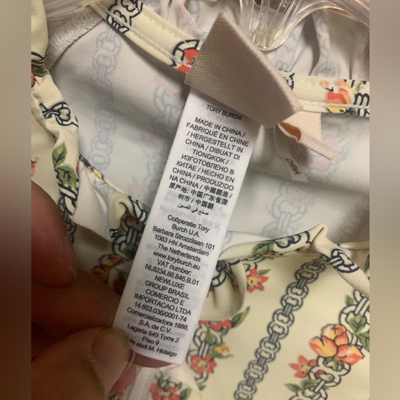 Tory Burch Gemini Link Rose Print Ruffled Surf Shirt - Picture 5 of 5